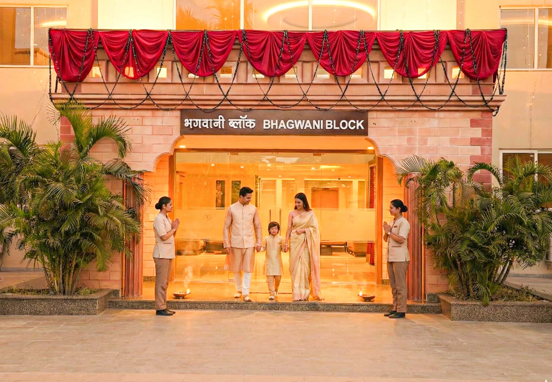 stay adjacent to the Chaar Dham Temple Vrindavan stay adjacent to the Chaar Dham Temple Vrindavan